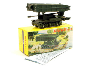 Lot 880 - DINKY TOYS FRANCE (1)