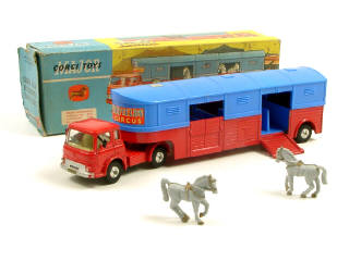 Lot 769 - CORGI TOYS (GB) (1)