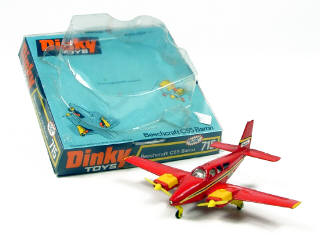 Lot 393 - DINKY TOYS GB (1)