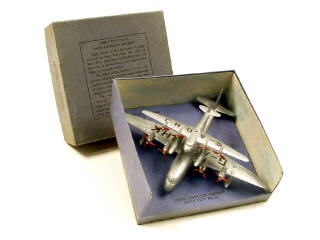 Lot 375 - DINKY TOYS GB (1)