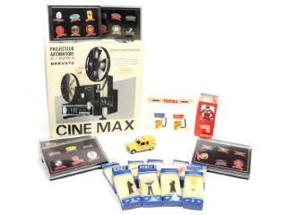 Lot 233 - DIVERS (19)