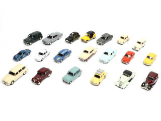 Lot 258 - DIVERS (20)