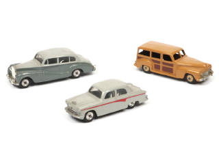 Lot 373 - DINKY TOYS (GB) (3)