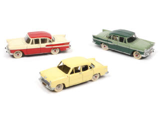 Lot 321 - DINKY TOYS (FRANCE) (3)