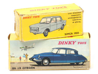 Lot 295 - DINKY TOYS (FRANCE) (2)