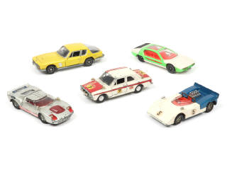 Lot 380 - DINKY TOYS (GB) (5)