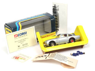 Lot 351 - CORGI TOYS (GB) (1)