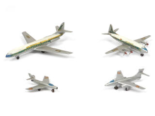 Lot 337 - DINKY TOYS (FRANCE) (4)