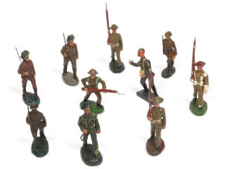 Lot 5 - DIVERS (10)