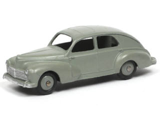 Lot 377 - DINKY TOYS (FRANCE) (1)
