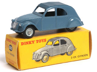 Lot 396 - DINKY TOYS (FRANCE) (1)