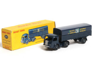 Lot 461 - DINKY TOYS (FRANCE) (1)