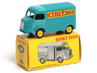 Lot 444 - DINKY TOYS (FRANCE) (1)