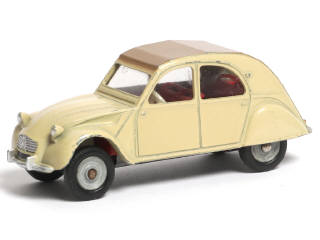 Lot 387 - DINKY TOYS (FRANCE) (1)