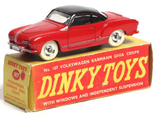 Lot 511 - DINKY TOYS (GB) (1)