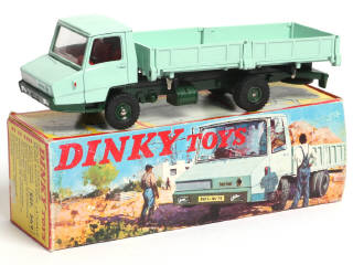 Lot 475 - DINKY TOYS (FRANCE) (1)