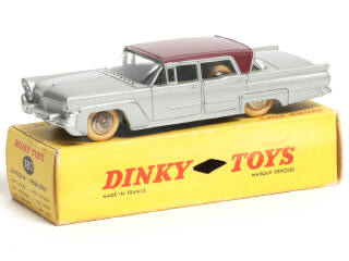 Lot 403 - DINKY TOYS (FRANCE) (1)