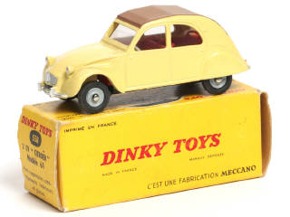 Lot 420 - DINKY TOYS (FRANCE) (1)