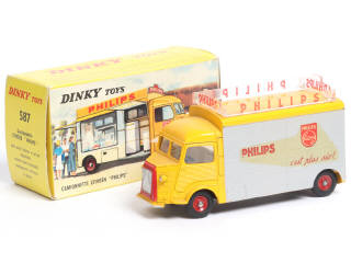 Lot 447 - DINKY TOYS (FRANCE) (1)