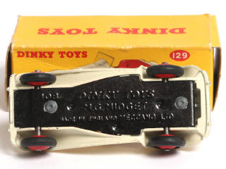 Lot 439 - DINKY TOYS (GB) (1)