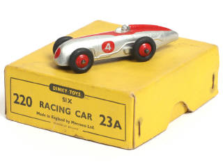 Lot 417 - DINKY TOYS (GB) (2)
