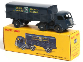 Lot 335 - DINKY TOYS (FRANCE) (1)