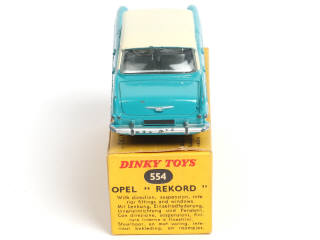 Lot 265 - DINKY TOYS (FRANCE) (1)