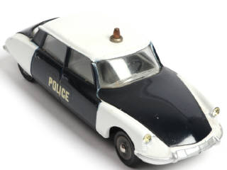 Lot 257 - DINKY TOYS (FRANCE) (1)