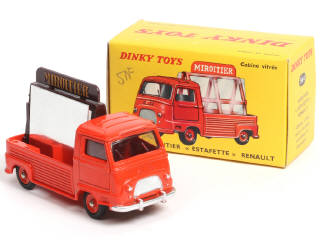 Lot 332 - DINKY TOYS (FRANCE) (1)