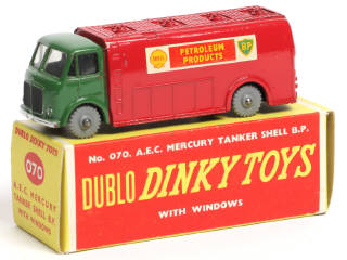 Lot 377 - DINKY TOYS (GB) (1)