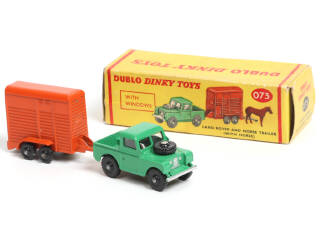 Lot 380 - DINKY TOYS (GB) (1)