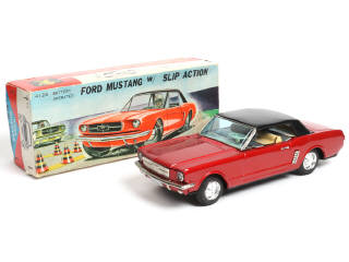 Lot 9 - BANDAÏ (JAPON) (1)