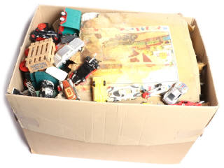 Lot 302 - DIVERS (1)