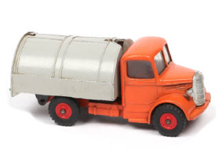 Lot 208 - DINKY TOYS (GB) (1)