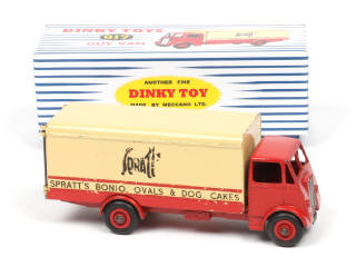 Lot 138 - DINKY TOYS (GB) (1)