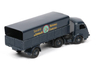 Lot 244 - DINKY TOYS (FRANCE) (1)
