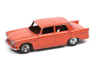Lot 230 - DINKY TOYS (FRANCE) Série JUNIOR (1)