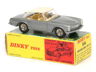 Lot 258 - DINKY TOYS (FRANCE) (1)