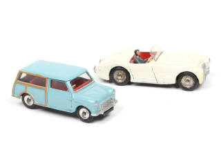 Lot 210 - DINKY TOYS (GB) (1)