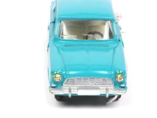 Lot 330 - DINKY TOYS (FRANCE) (1)