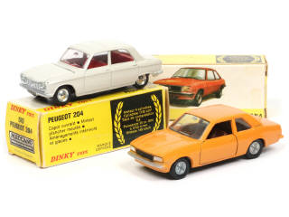 Lot 367 - DINKY TOYS (FRANCE) (2)