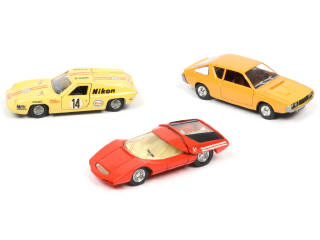 Lot 373 - DINKY TOYS (FRANCE) (3)