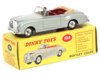Lot 207 - DINKY TOYS (GB) (1)