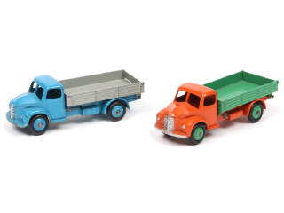 Lot 237 - DINKY TOYS (GB) (2)