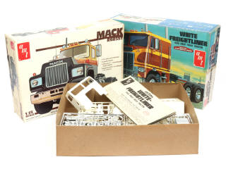 Lot 52 - AMT (USA) (2)