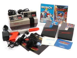 Lot 292 - NINTENDO (JAPON) (4)