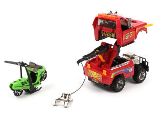 Lot 229 - KENNER PRODUCTS (USA) (2)