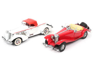 Lot 44 - FRANKLIN MINT (USA) (2)