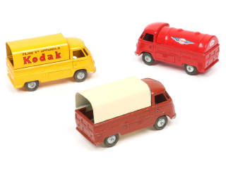 Lot 240 - BUDGIE MODELS (GB) (3)