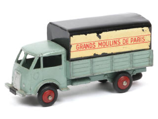Lot 209 - DINKY TOYS (FRANCE) (1)